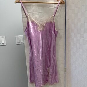 Victoria's Secret Lavender Chemise with Lace Small